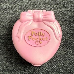 1995 Vintage Workout Polly Pocket Pink Heart Compact